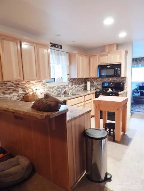 51914 Fordham Dr, La Pine, OR 97739 photo 3