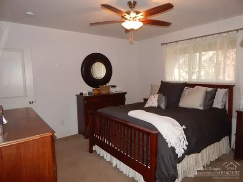 51914 Fordham Dr, La Pine, OR 97739 photo 4