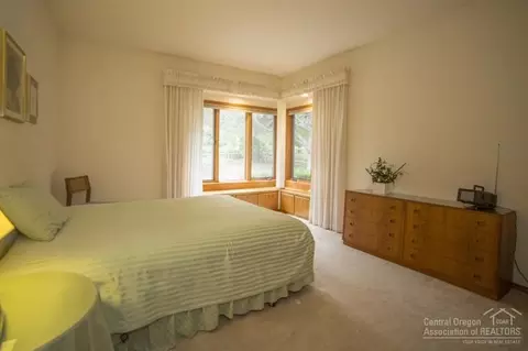 20451 Timberline, Bend, OR 97702 photo 16