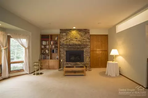 20451 Timberline, Bend, OR 97702 photo 12