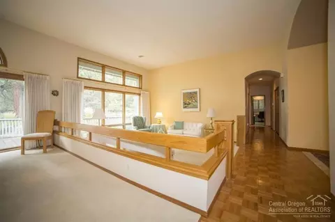 20451 Timberline, Bend, OR 97702 photo 8