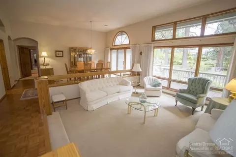 20451 Timberline, Bend, OR 97702 photo 4