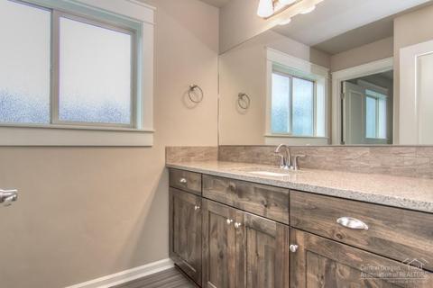 60374 SE Hedgewood Ln, Bend, OR 97702 photo 21
