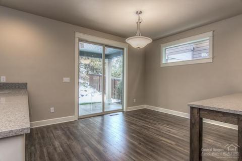 63159 NE Dakota Dr, Bend, OR 97701 photo 12
