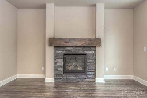 63159 NE Dakota Dr, Bend, OR 97701 photo 10