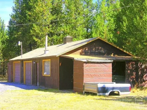 15975 6th St, La Pine, OR 97739 photo 24