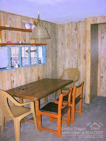 15975 6th St, La Pine, OR 97739 photo 5