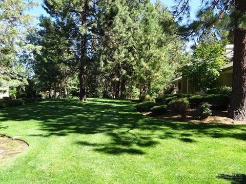 60837 Willow Creek Loop, Bend, OR 97702 photo 2