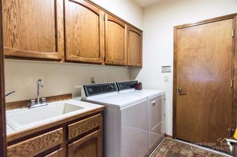 60837 Willow Creek Loop, Bend, OR 97702 photo 21