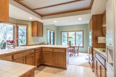 60837 Willow Creek Loop, Bend, OR 97702 photo 13