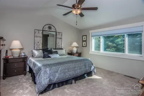 20003 Cliffrose Dr, Bend, OR 97702 photo 20