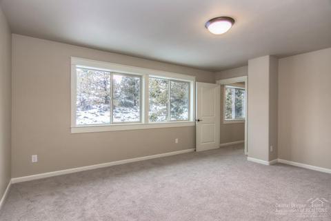 63155 NE Dakota Dr, Bend, OR 97701 photo 19