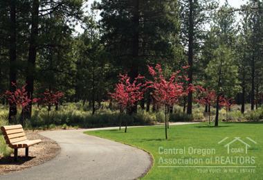 60388 SE Hedgewood Ln, Bend, OR 97702 photo 24