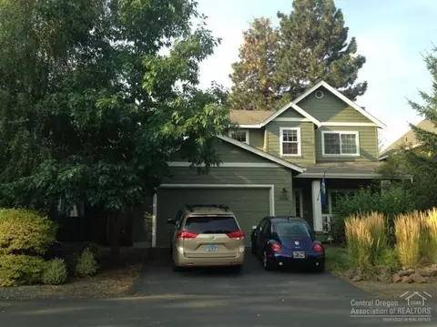 61262 SW Brookside Loop, Bend, OR 97702 photo 1