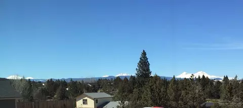 63338 NE Kalamata Loop, Bend, OR 97701 photo 6