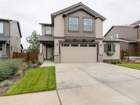 20701 Comet Ct, Bend, OR 97701 photo 1