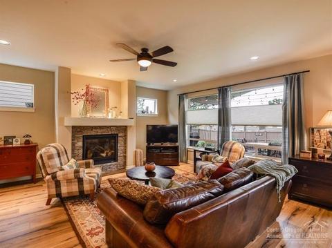 20701 Comet Ct, Bend, OR 97701 photo 5