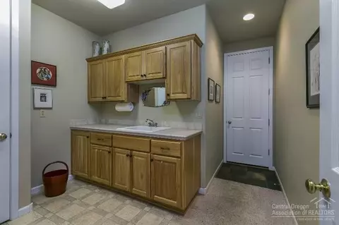 19591 Green Lakes Loop, Bend, OR 97702 photo 17