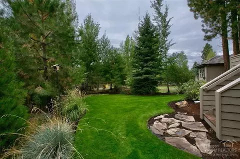19591 Green Lakes Loop, Bend, OR 97702 photo 6