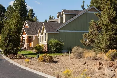 61239 Ridgewater Loop, Bend, OR 97702 photo 5