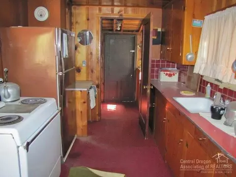 51376 Evans Way, La Pine, OR 97739 photo 12