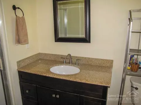 60835 Ruby Pl, Bend, OR 97702 photo 11