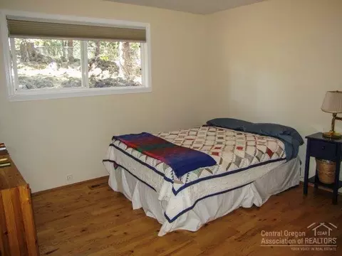 60835 Ruby Pl, Bend, OR 97702 photo 8