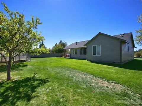 60930 Jennings Rd, Bend, OR 97702 photo 15