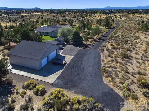 60930 Jennings Rd, Bend, OR 97702 photo 25