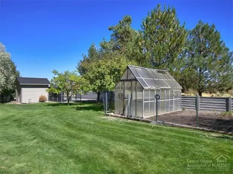 60930 Jennings Rd, Bend, OR 97702 photo 20