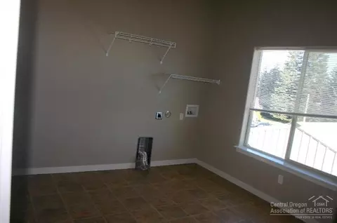 63229 NE Boyd Acres, Bend, OR 97701 photo 12