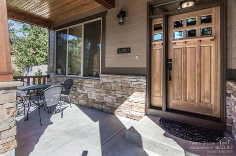 60981 Creekstone Loop, Bend, OR 97702 photo 3