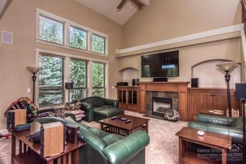 60981 Creekstone Loop, Bend, OR 97702 photo 4