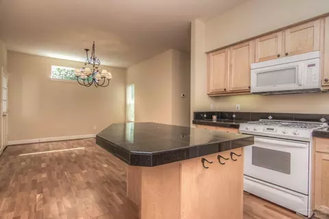 1830 NE Maker Way, Bend, OR 97701 photo 9