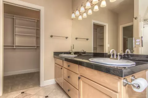 1830 NE Maker Way, Bend, OR 97701 photo 14