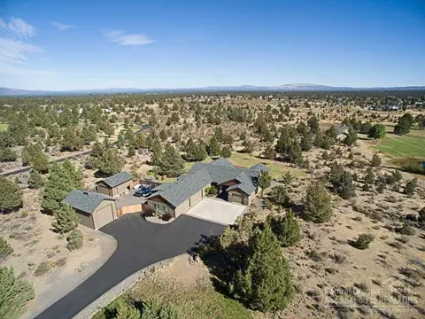 61010 Gosney Rd, Bend, OR 97702 photo 1