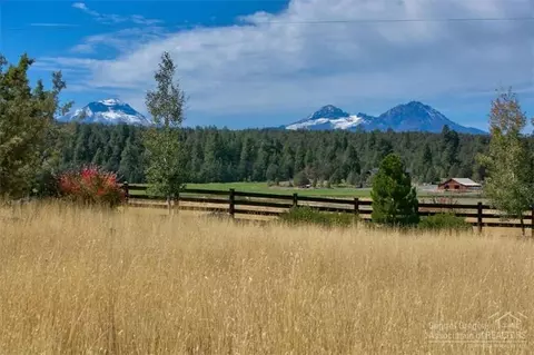 65040 Collins Rd, Bend, OR 97701 photo 1