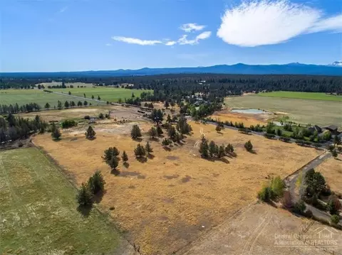 65040 Collins Rd, Bend, OR 97701 photo 10
