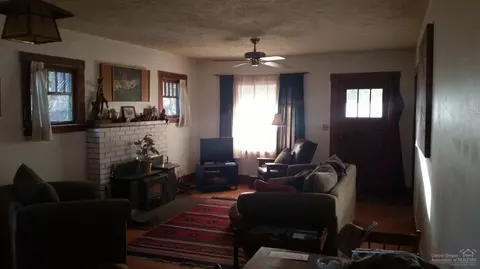 65040 Collins Rd, Bend, OR 97701 photo 11