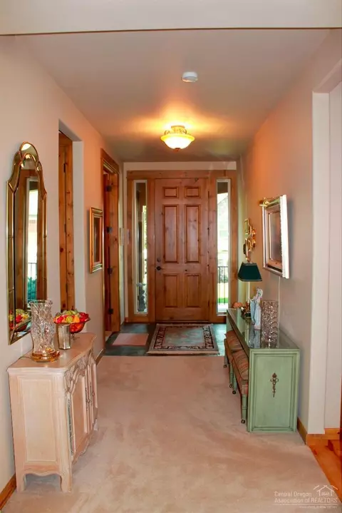 60822 SW Cobblestone Pl, Bend, OR 97702 photo 8