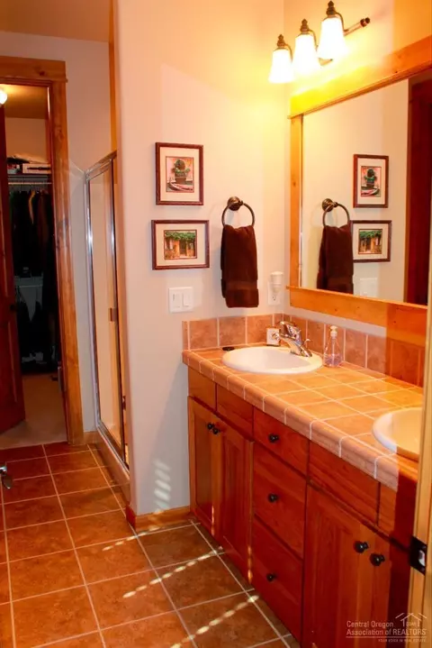60822 SW Cobblestone Pl, Bend, OR 97702 photo 13