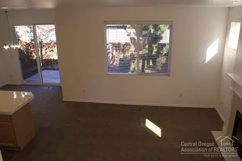 2880 NE Sedalia Loop, Bend, OR 97701 photo 6