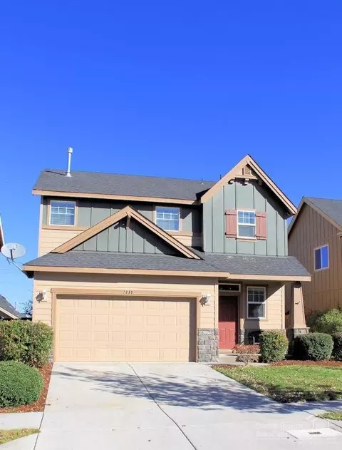 2880 NE Sedalia Loop, Bend, OR 97701 photo 2