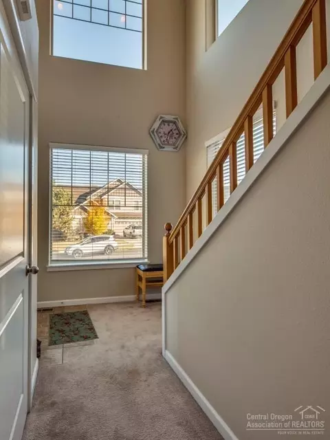 20697 Wandalea Dr, Bend, OR 97701 photo 14