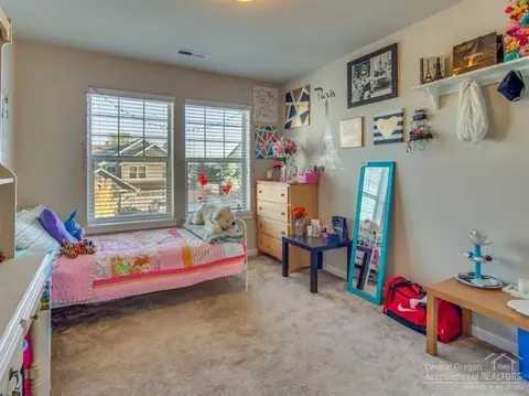 20697 Wandalea Dr, Bend, OR 97701 photo 21