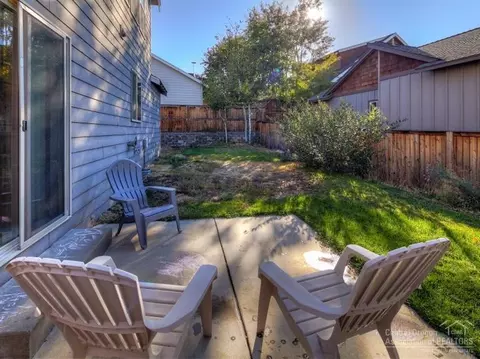 20697 Wandalea Dr, Bend, OR 97701 photo 7