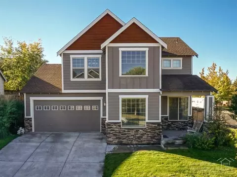 20697 Wandalea Dr, Bend, OR 97701 photo 1