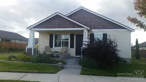 63177 Lancaster St, Bend, OR 97701 photo 1