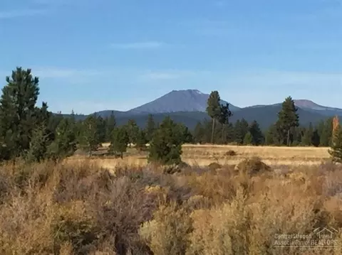 19065 Macalpine Loop, Bend, OR 97702 photo 1