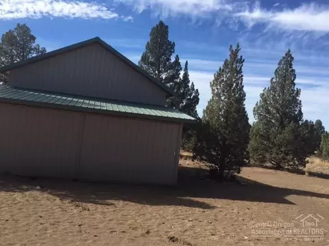 25125 Alpine Ln, Bend, OR 97701 photo 2